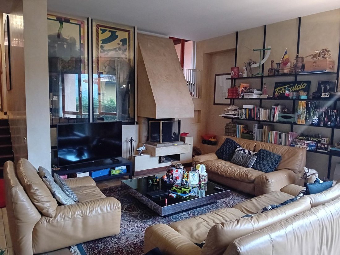 Villa in Poggio a Caiano, Tuscany, Italy 2 - 15126050