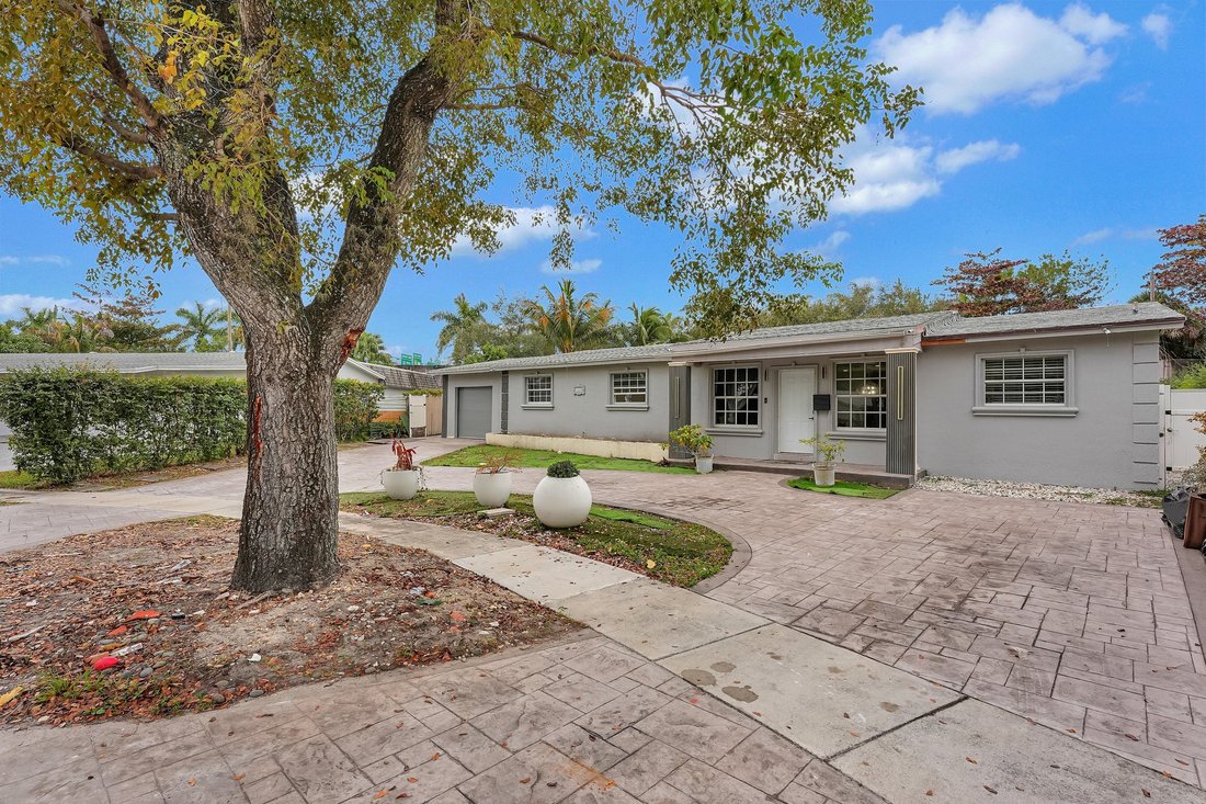 House in North Miami Beach, Florida, United States 3 - 15124556