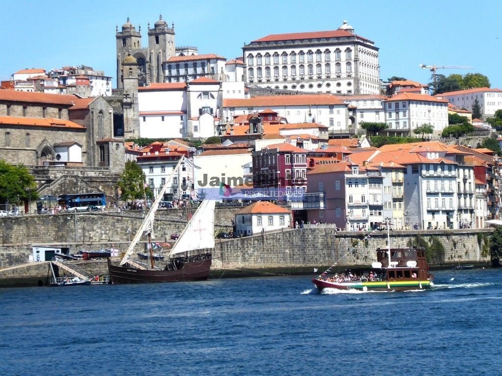 Apartment in Lordelo do Ouro e Massarelos, Porto District, Portugal 4 - 15125726
