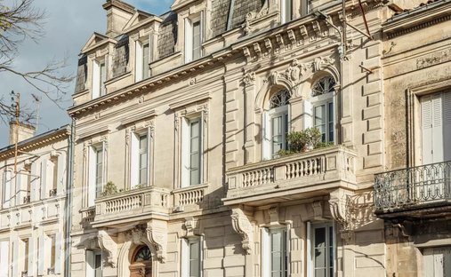 House in Libourne, Nouvelle-Aquitaine, France 1