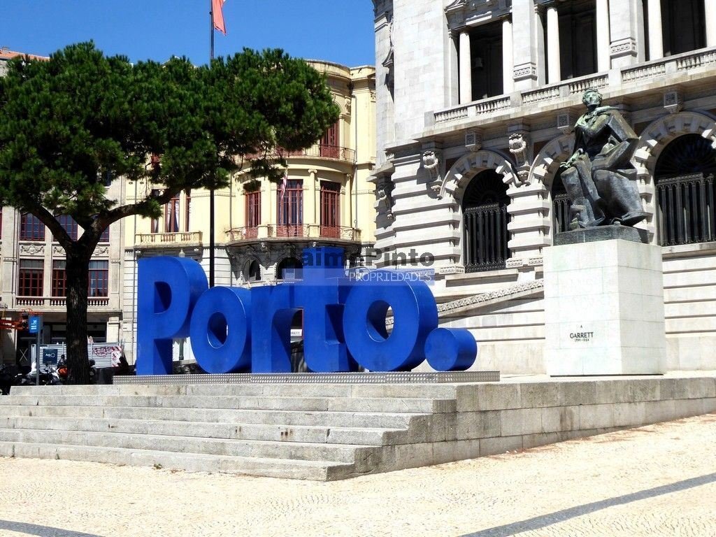 Apartment in Lordelo do Ouro e Massarelos, Porto District, Portugal 2 - 15125726