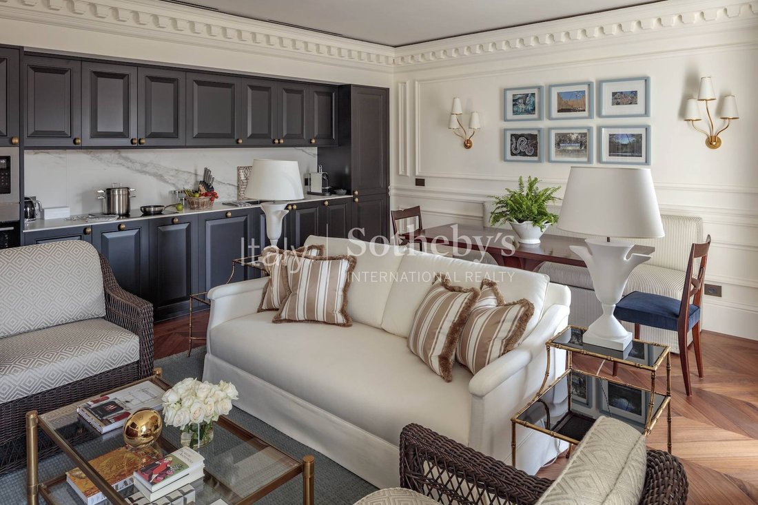 Apartment in Historic Center, Milan, Lombardy 3 - 15123923