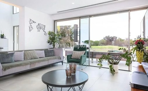 Villa in Vilamoura, Quarteira, Algarve 1