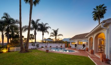 Villa in Elviria-Cabopino, Marbella, Spain 2