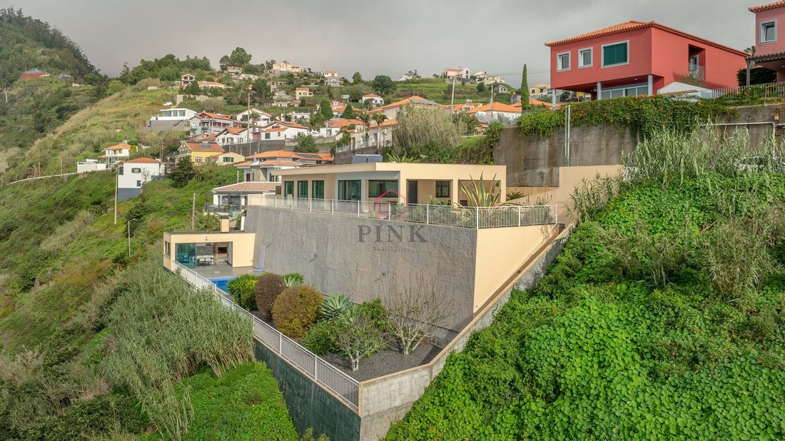 Villa in Arco Da Calheta, Madeira, Portugal 3 - 15124601