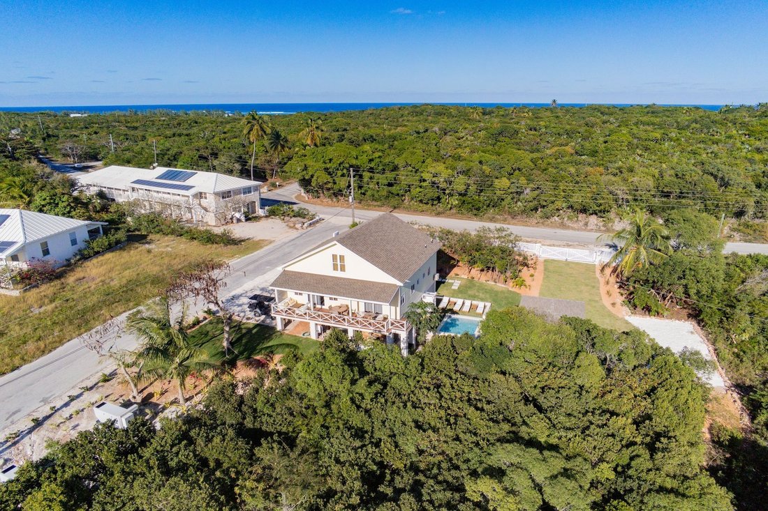 House in James Pt, North Eleuthera, The Bahamas 1 - 15125407