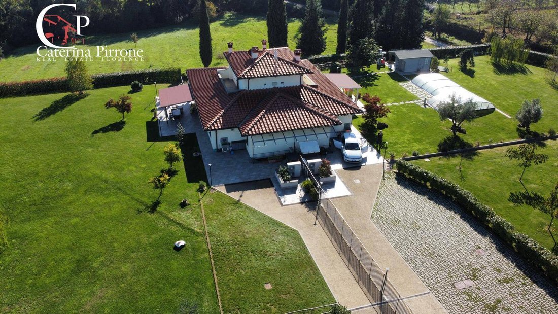 Villa in Rignano sull'Arno, Tuscany, Italy 4 - 15126458