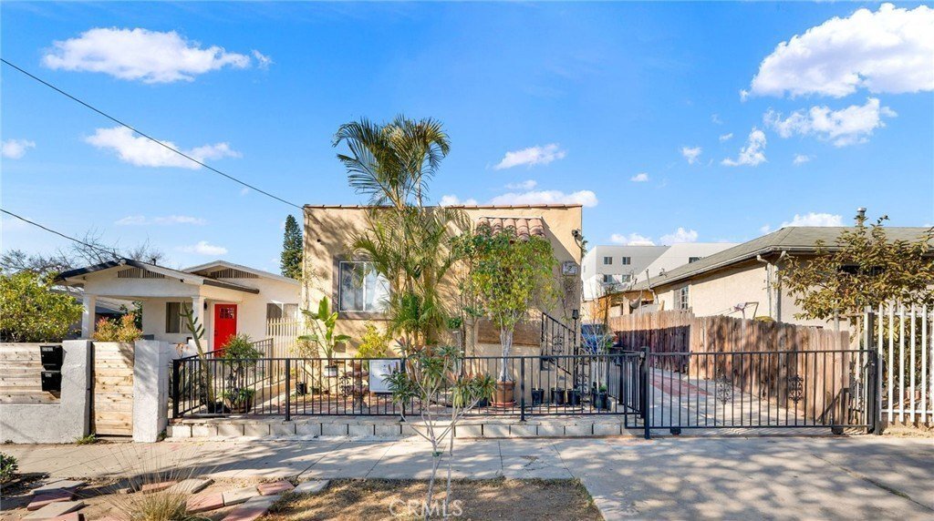 House in Los Angeles, California, United States 2 - 15123535