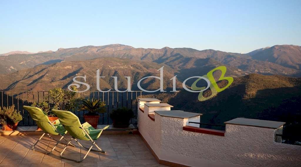 House in Perinaldo, Liguria, Italy 1 - 15126163