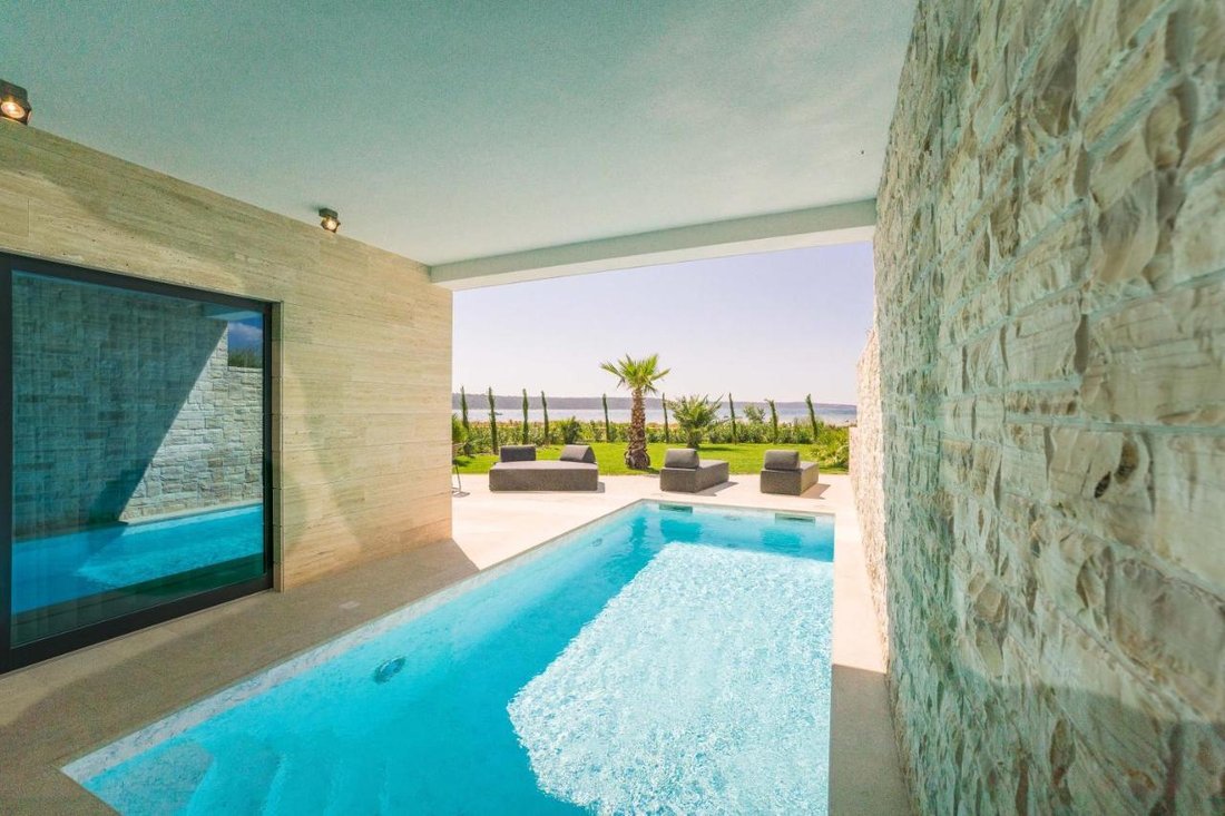 Villa in Mjesni odbor Vostarnica, Zadar, Zadar County 3 - 15127637
