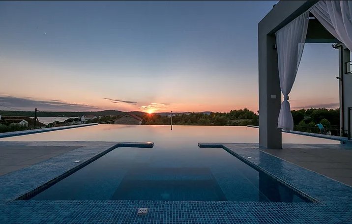 Villa in Milna, Split-Dalmatia County, Croatia 3 - 15135407