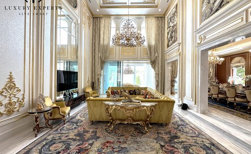 Villa in Dubai, Dubai, United Arab Emirates 1