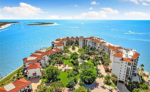 Condo in Naples, Florida, United States 1