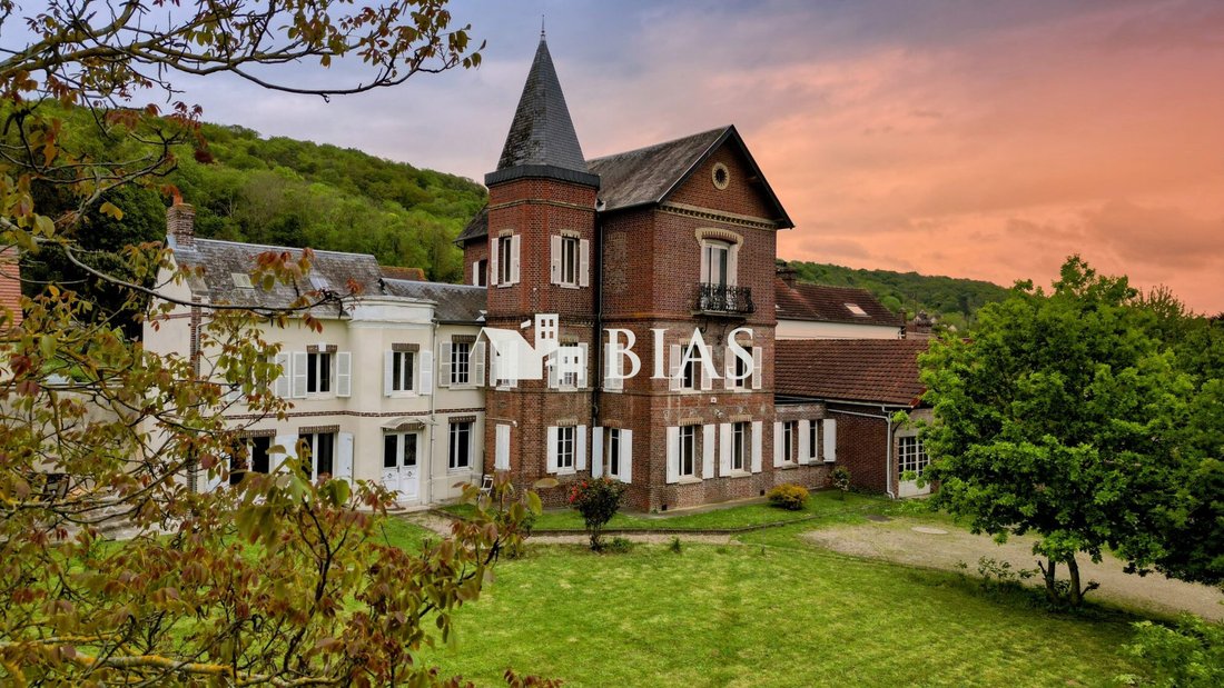 House in Alizay, Normandy, France 1 - 15135245