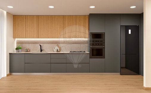 Apartment in Vialonga, Lisbon, Portugal 1