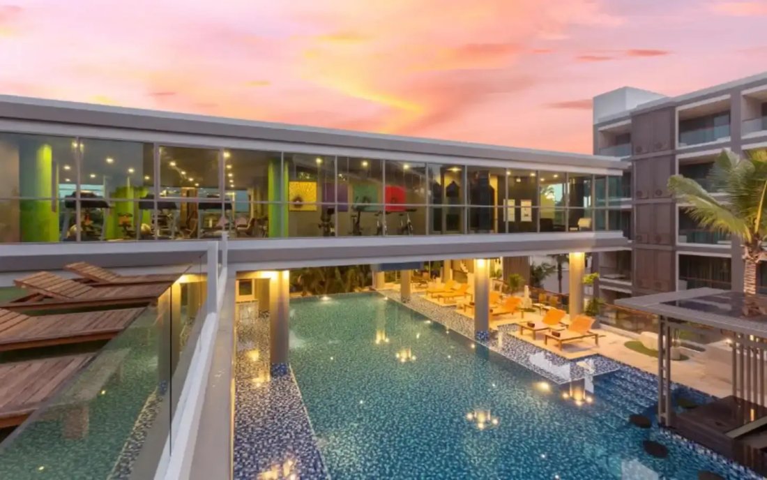 Condo in Choeng Thale, Phuket, Thailand 1 - 15131637