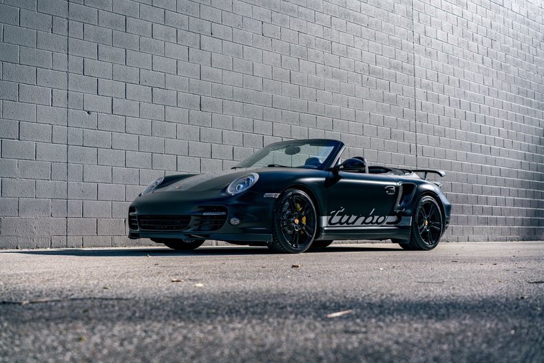 Cabriolet in Grand Rapids, United States 4 - 14971599