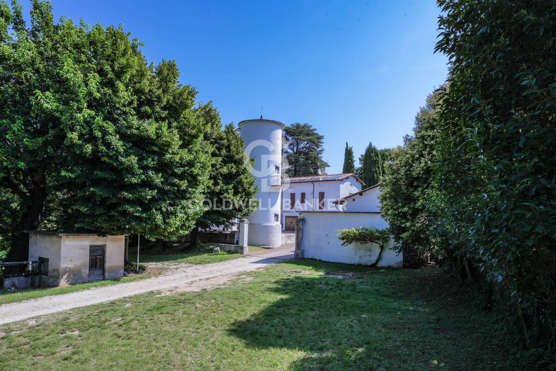 Farm Ranch in Desenzano del Garda, Lombardy, Italy 5 - 15130853