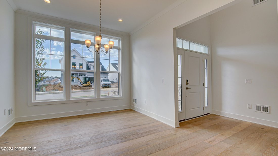 House in Manalapan Township, New Jersey, United States 5 - 15135346