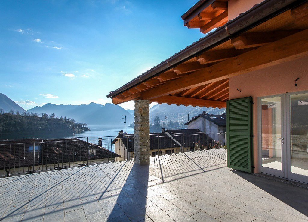 Maison à Ossuccio, Lombardie, Italie 1 - 11419718