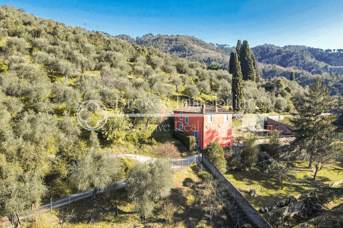Villa en Piano di Mommio, Toscana, Italia 2 - 15130443