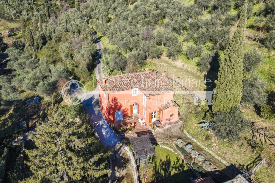 Villa en Piano di Mommio, Toscana, Italia 1 - 15130443