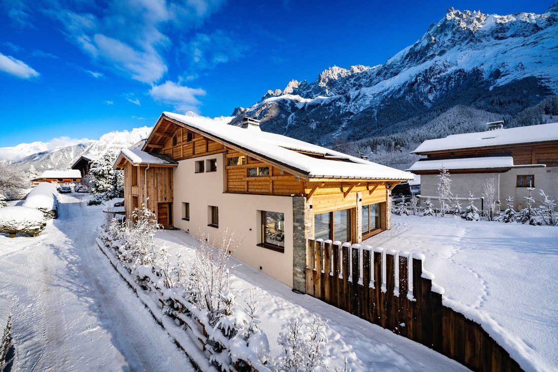 House in Chamonix-Mont-Blanc, Auvergne-Rhône-Alpes, France 3 - 15135939