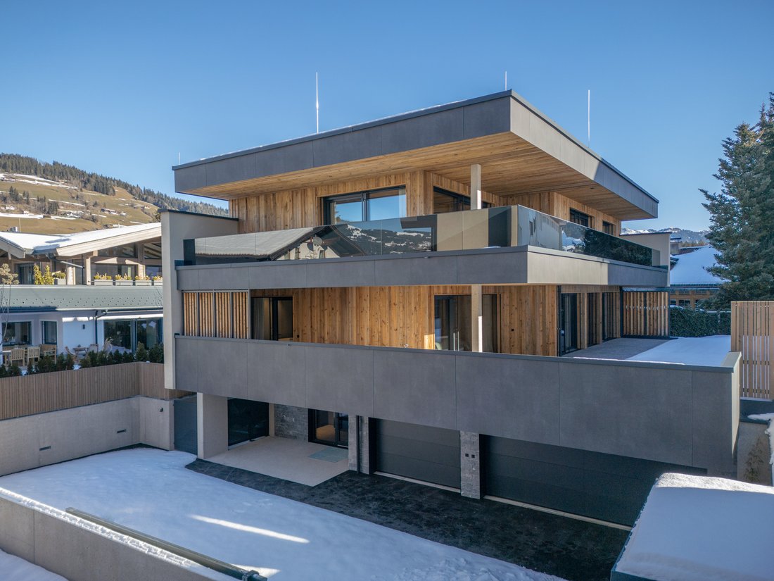 Villa in Kirchberg in Tirol, Tyrol, Austria 1 - 15136278