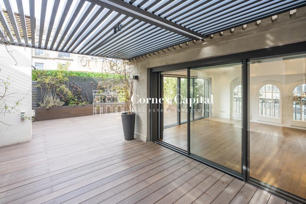 Penthouse in Eixample, Barcelona, Spain 1 - 15136806