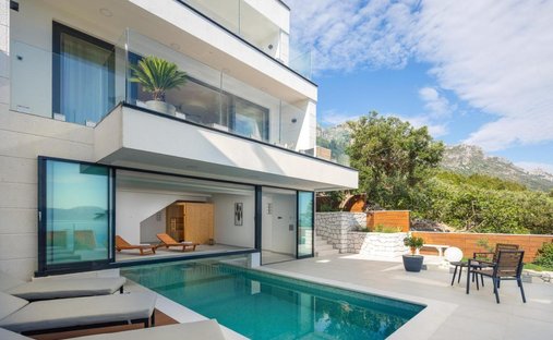 House in Drasnice, Split-Dalmatia County, Croatia 1