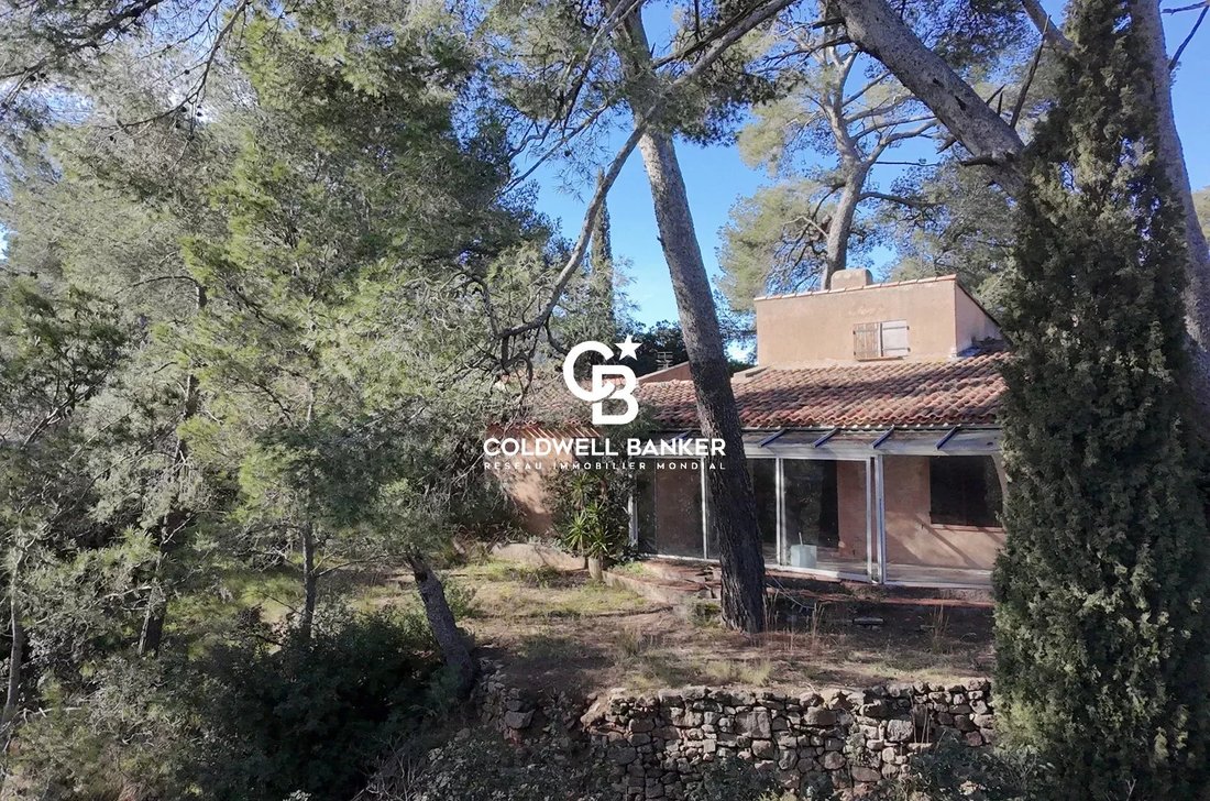 House in Hyeres, Provence-Alpes-Côte d'Azur, France 1 - 15138027