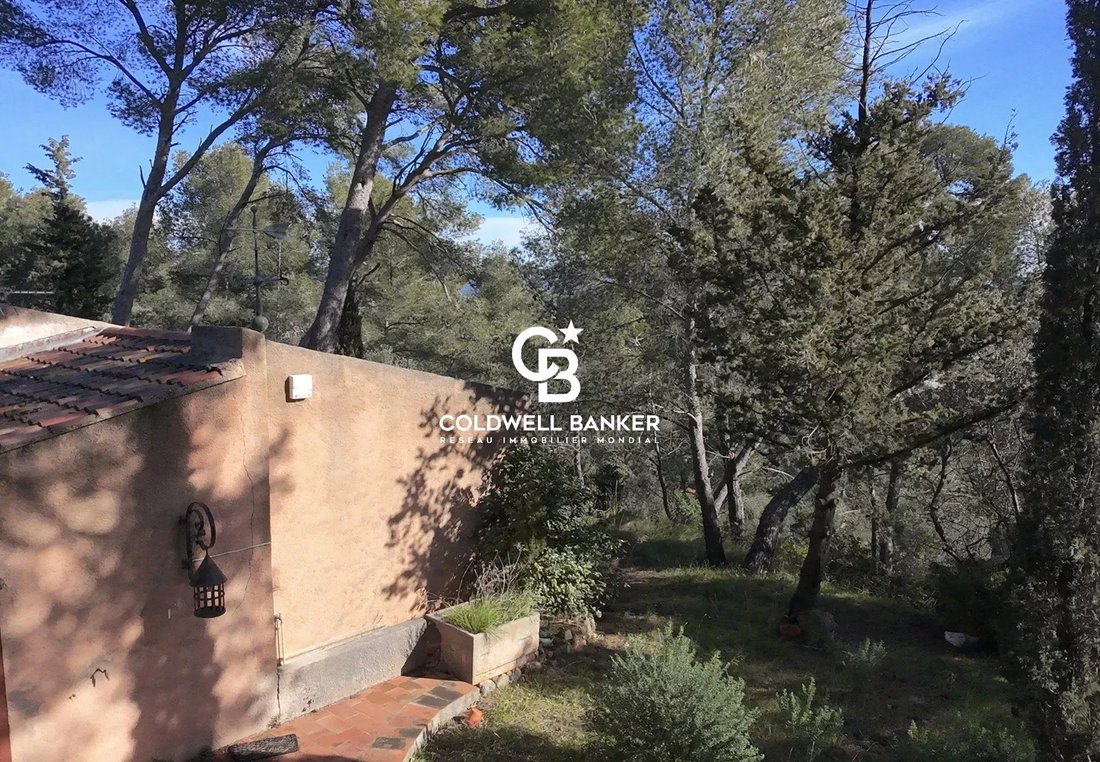 House in Hyeres, Provence-Alpes-Côte d'Azur, France 2 - 15138027