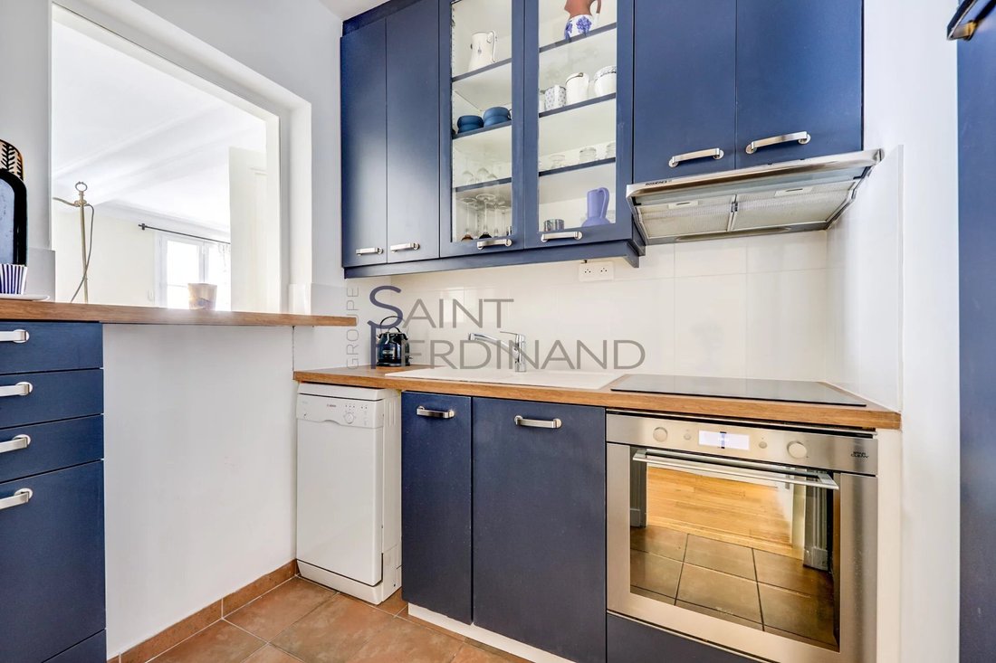 Apartment in Invalides, Paris 7e Arrondissement, Paris 5 - 15138271