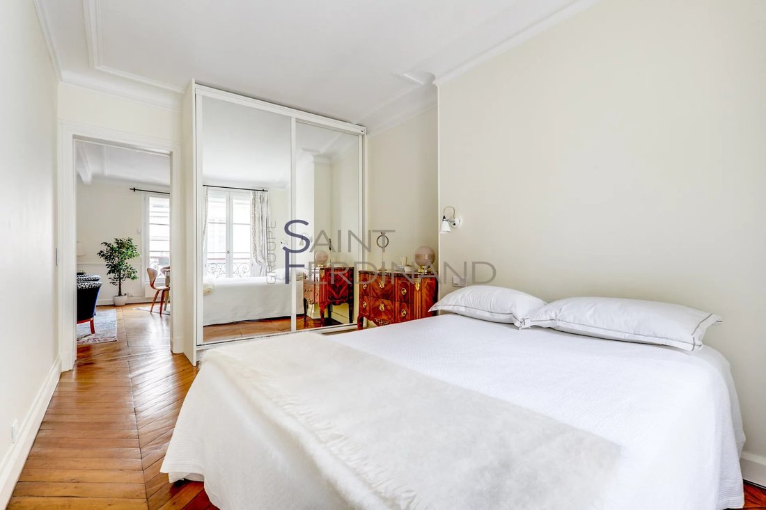 Apartment in Invalides, Paris 7e Arrondissement, Paris 3 - 15138271