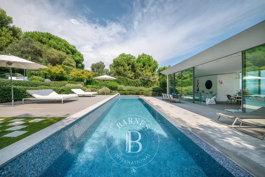 House in Saint-Jean-Cap-Ferrat, Provence-Alpes-Côte d'Azur, France 5 - 15138343