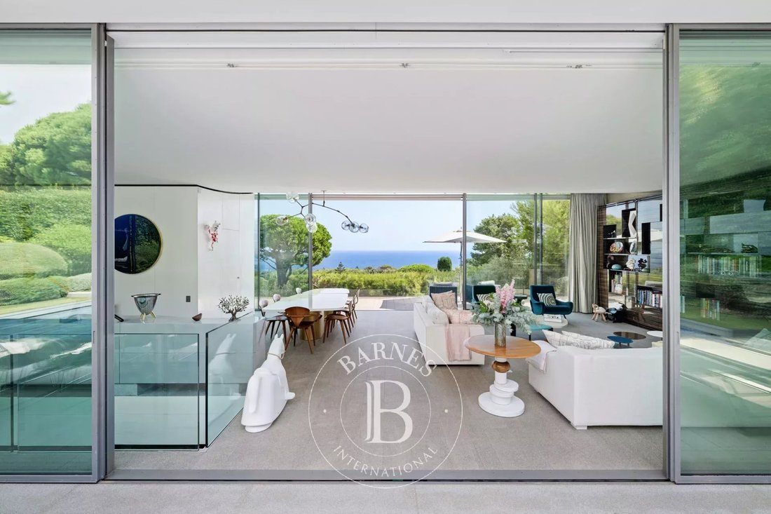 House in Saint-Jean-Cap-Ferrat, Provence-Alpes-Côte d'Azur, France 3 - 15138343