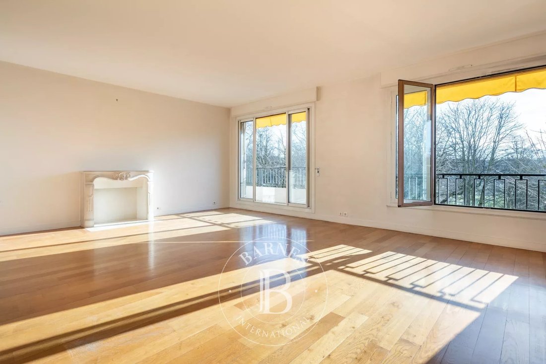 Apartment in Bois de Boulogne, Paris 16e Arrondissement, Paris 1 - 13785430