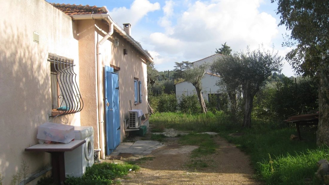 Estate in Grasse, Provence-Alpes-Côte d'Azur, France 5 - 15138438