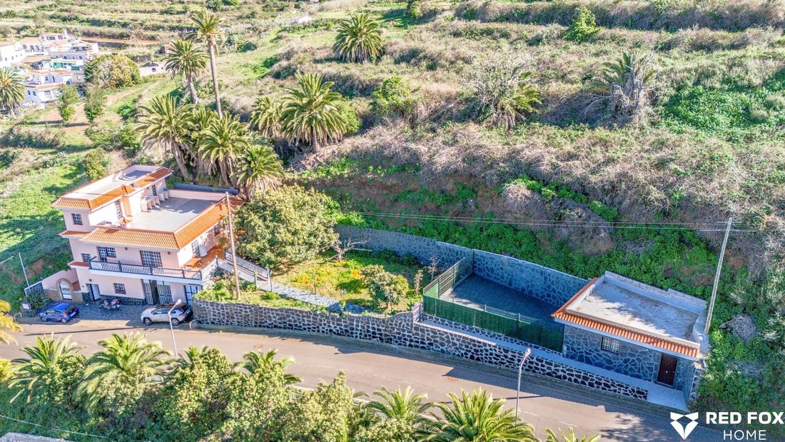 Chalet in Los Silos, Canary Islands, Spain 1 - 15137696