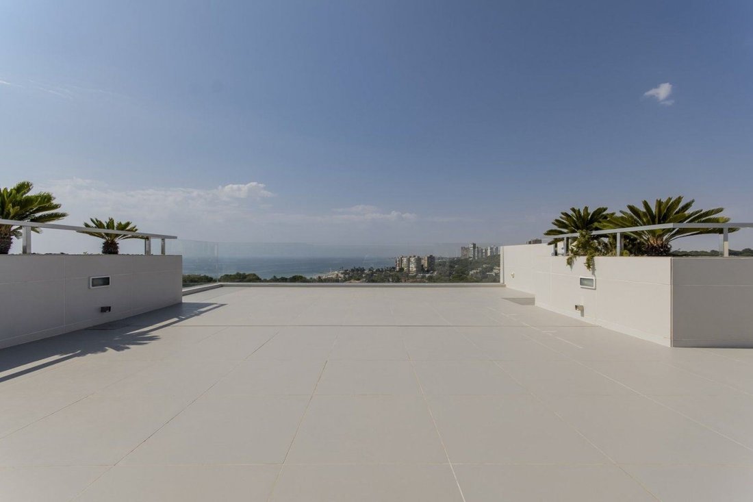 Villa in Orihuela, Valencian Community, Spain 5 - 15139177