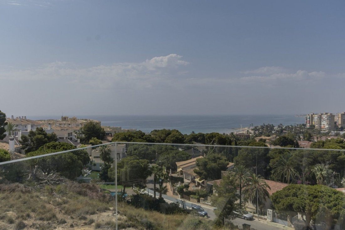 Villa in Orihuela, Valencian Community, Spain 4 - 15139177