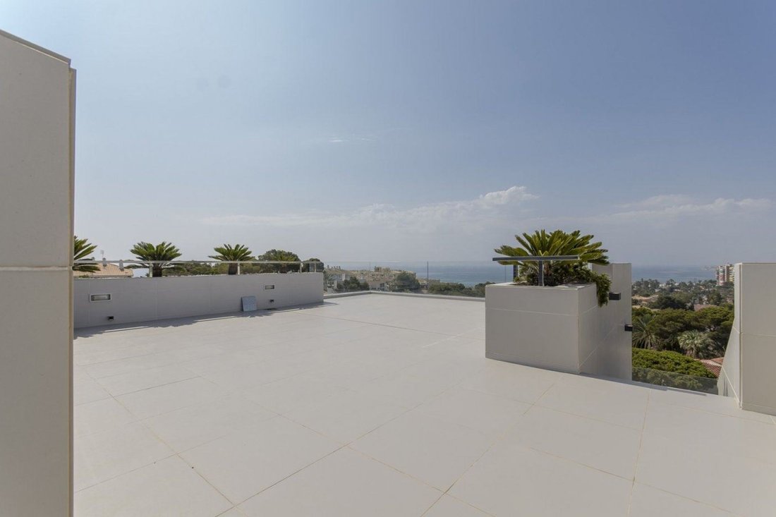 Villa in Orihuela, Valencian Community, Spain 3 - 15139177