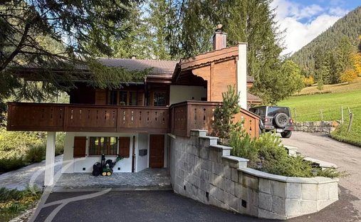 House in Gstaad, Canton of Bern, Switzerland 1