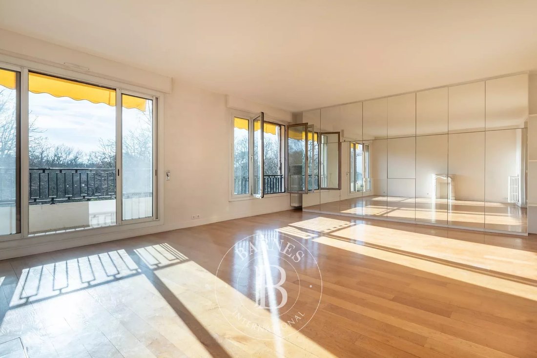 Apartment in Bois de Boulogne, Paris 16e Arrondissement, Paris 5 - 13785430