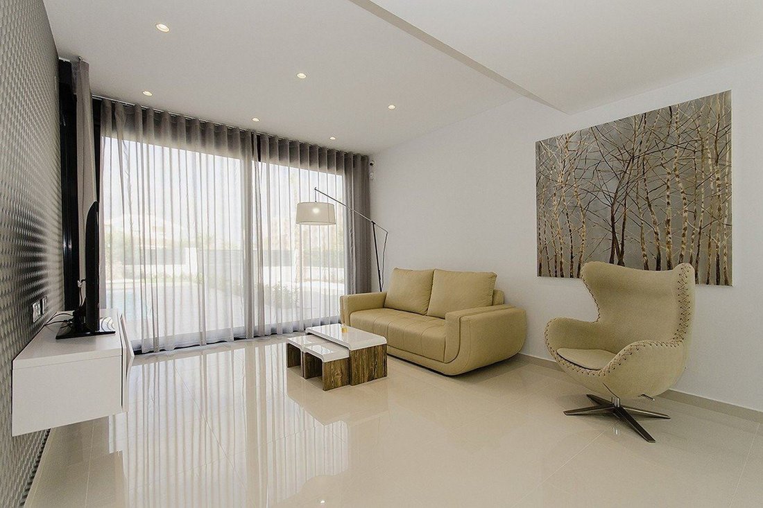 Villa in Orihuela, Valencian Community, Spain 2 - 15139179
