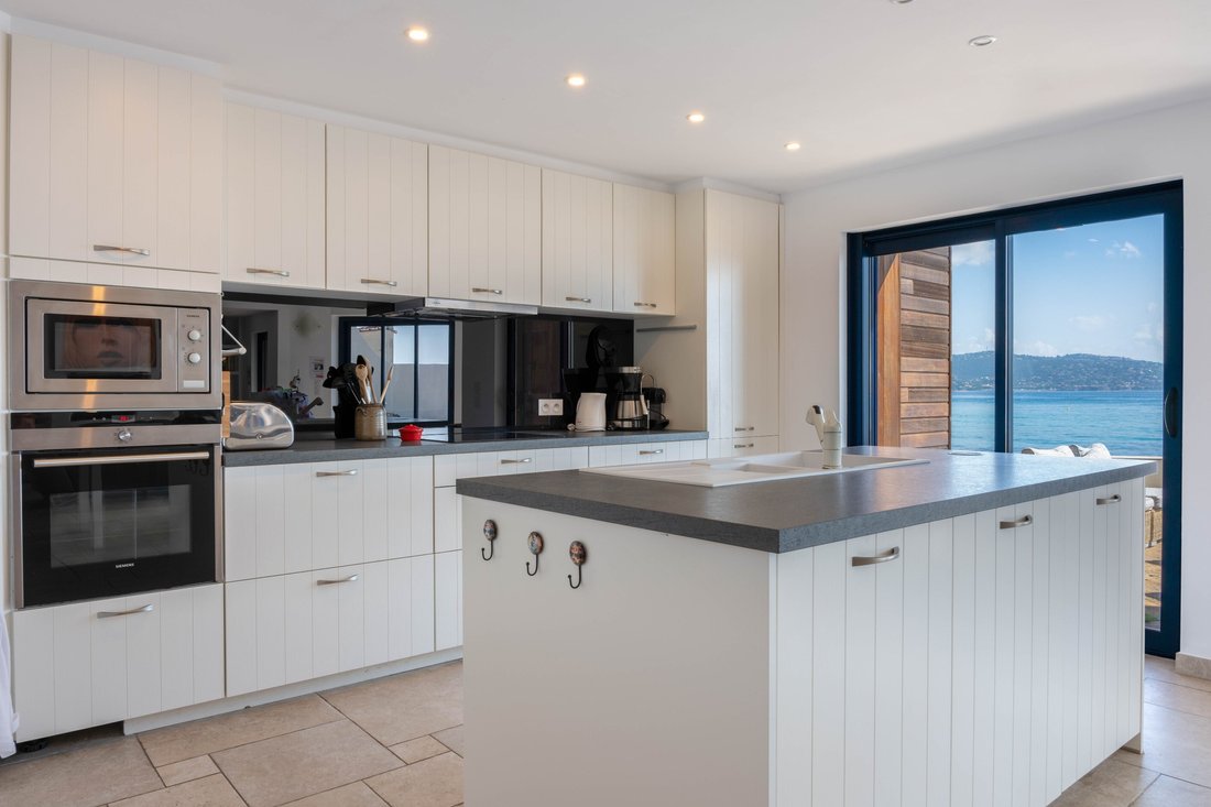 Apartment in Sainte-Maxime, Provence-Alpes-Côte d'Azur, France 4 - 13110782