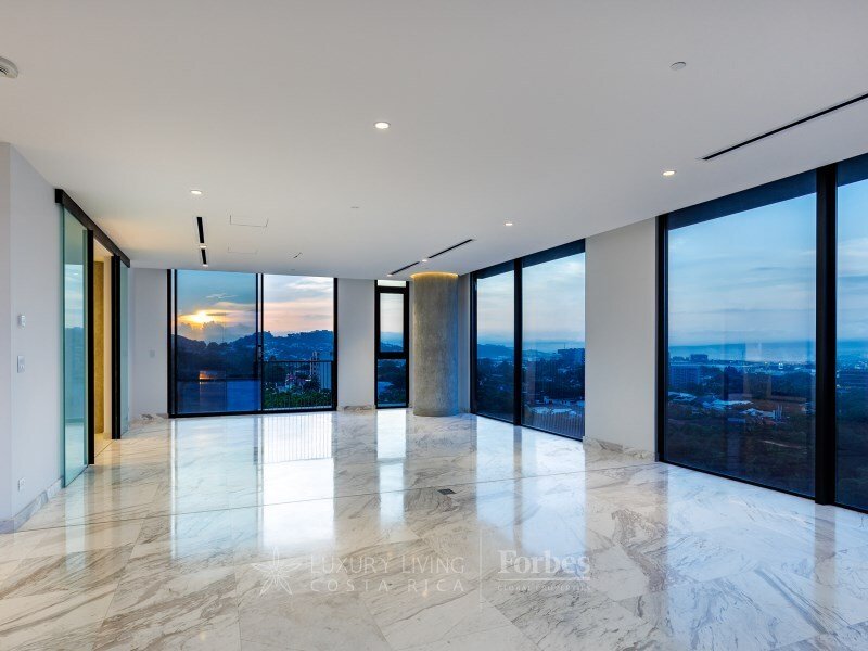 Apartment in Escazu, San José Province, Costa Rica 1 - 15139802