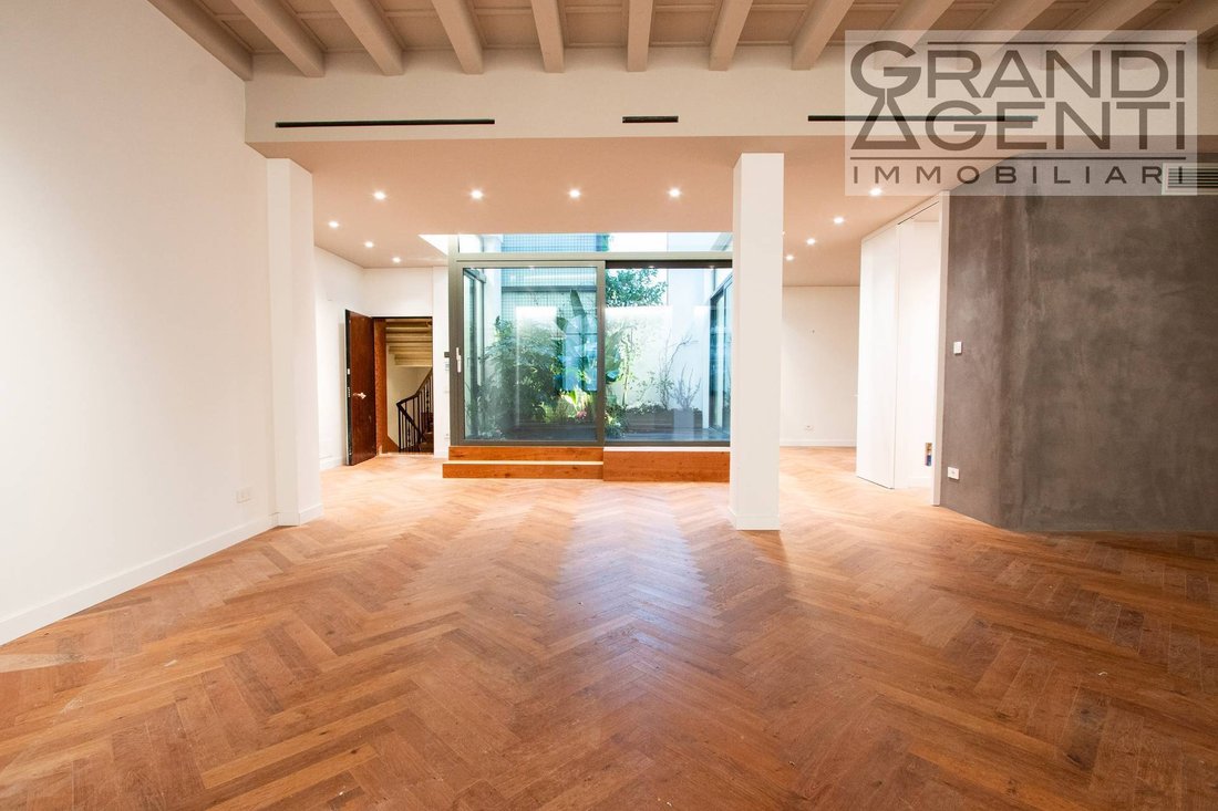 Apartment in Verona, Veneto, Italy 1 - 15140157
