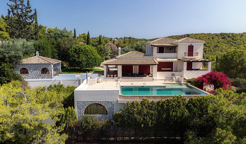 Villa in Koinotita Kranidiou, Kranidi, Greece 1 - 15140499