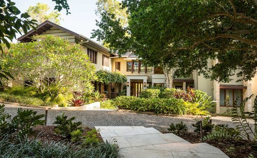 House in Brookfield, Queensland, Australia 1